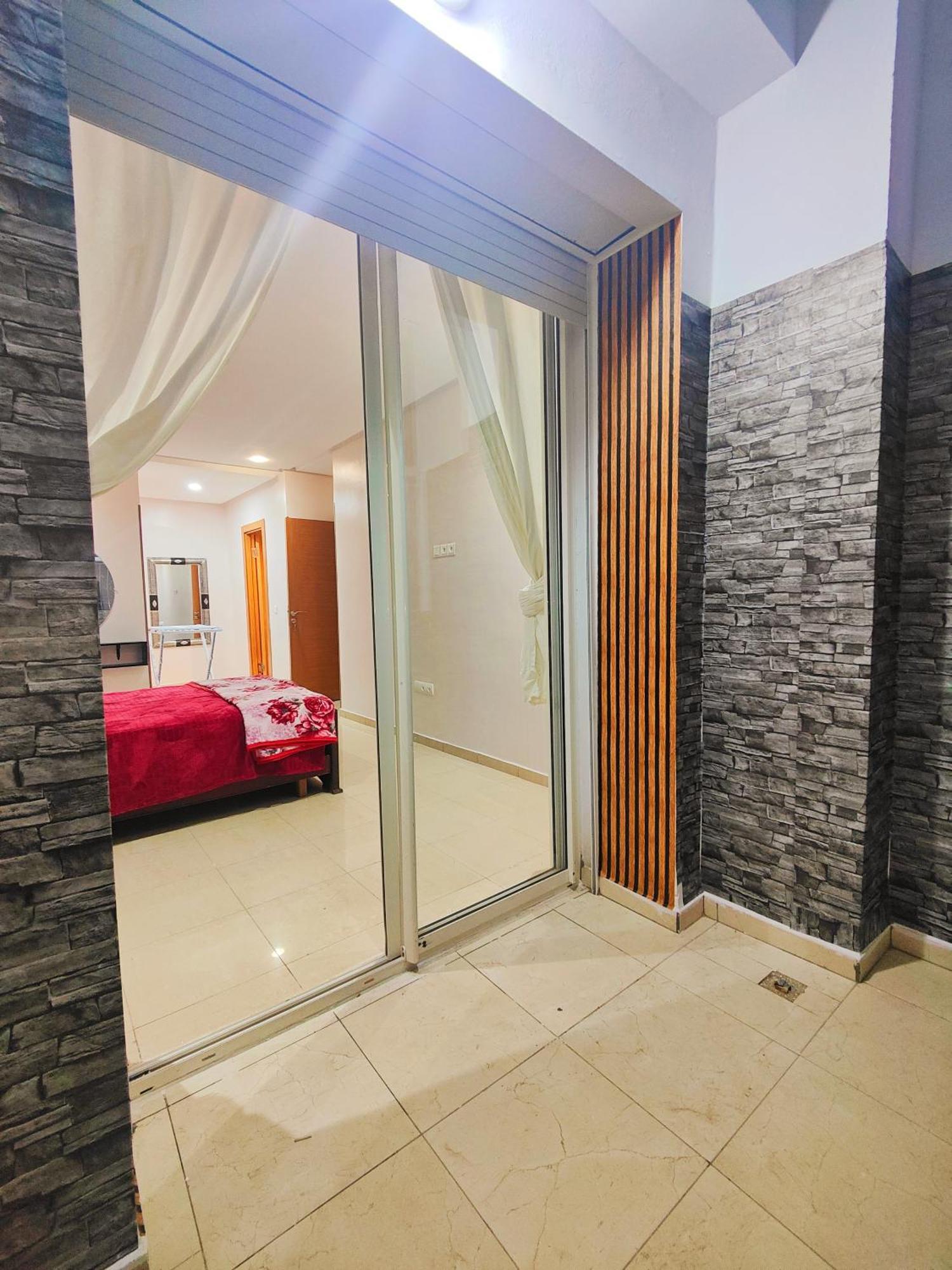 Large T3 Piscine Au Coeur D'agadir Appartement