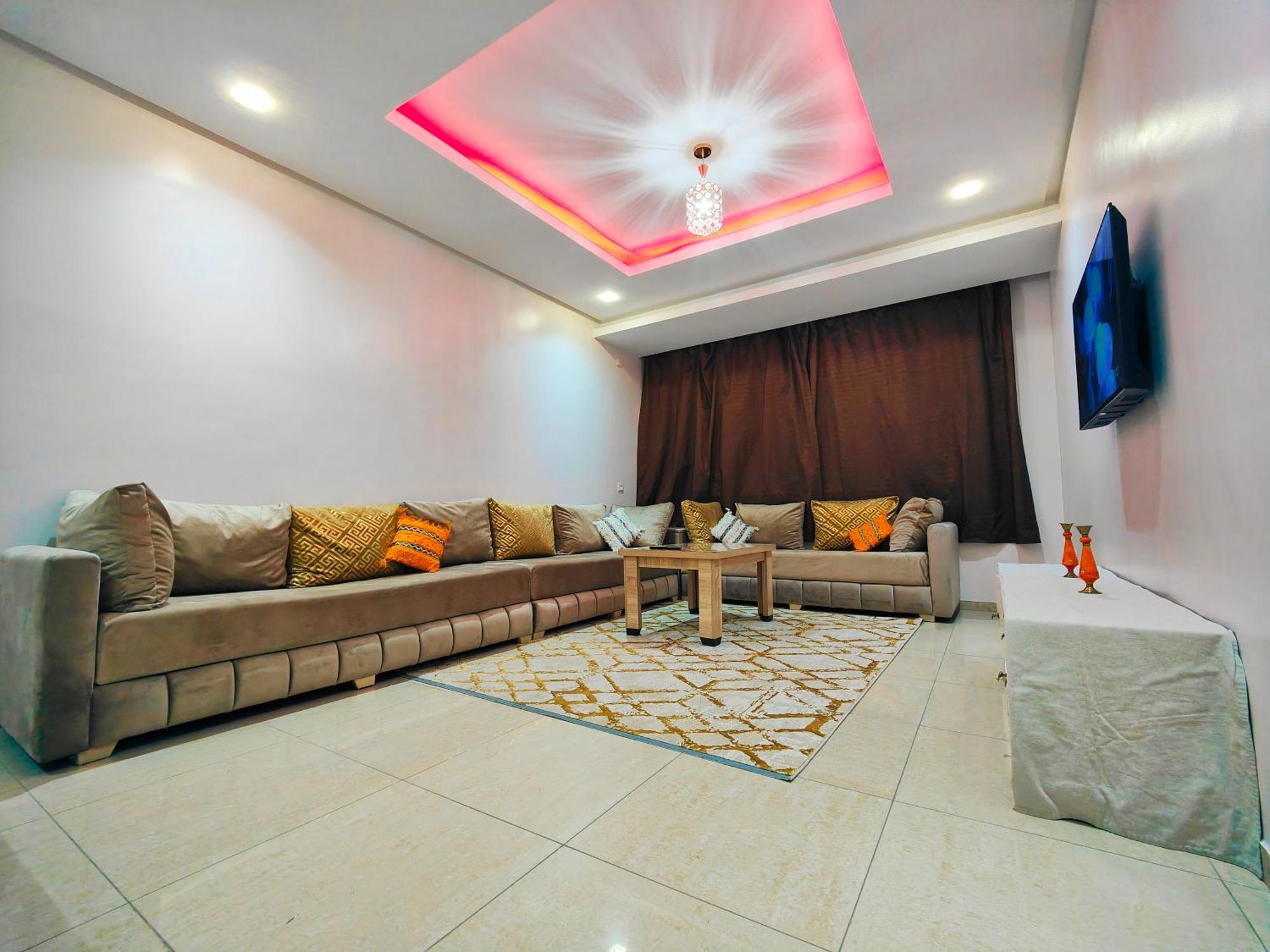 Large T3 Piscine Au Coeur D'agadir Appartement